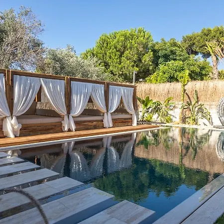 Asha Alacati Готель Чешме