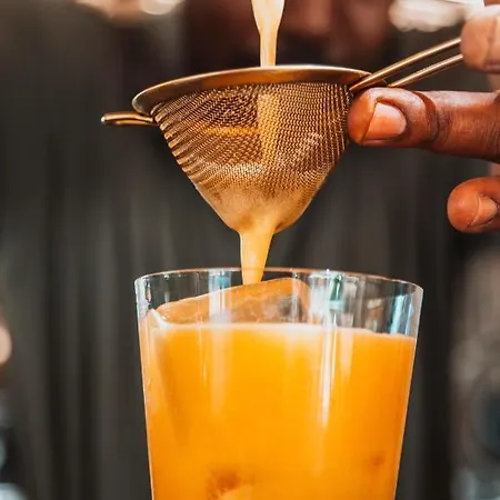 Asha Alacati * Чешме