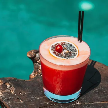 Ξενοδοχείο Asha Alacati