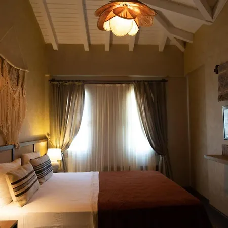 Ξενοδοχείο Asha Alacati