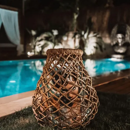 Asha Alacati * Çeşme