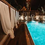 Asha Alacati * Cesme